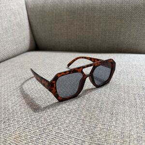 Chunky Aviator Sunglasses